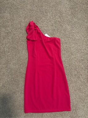 One-Shoulder Pink Cocktail Dress